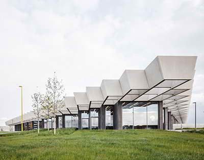 Тегеран маңына жасалған әуе соққысы: 19 адам қаза тапты, оның ішінде 6 бала бар